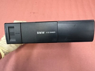 BMW E39 530I M5 525I 528I 540I E46 M3 E83 X3 6 CD Changer Unit Module OEM #03200 - Image 1 of 4