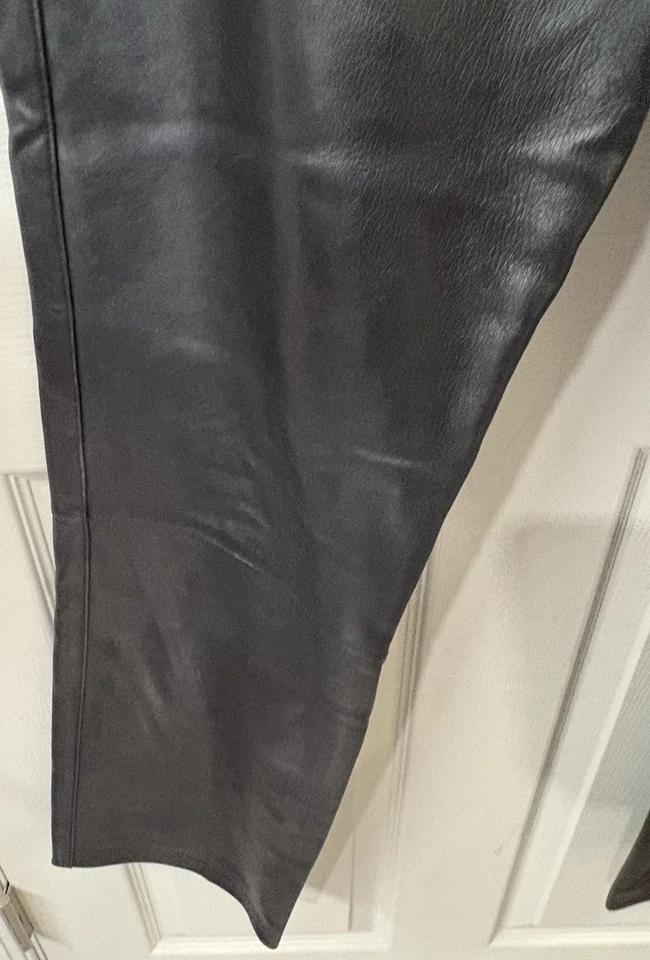 VTG Anne Klein Pants Womens Size 8 (30x31.5) Black Straight Leg Genuine Leather - Image 4 of 4