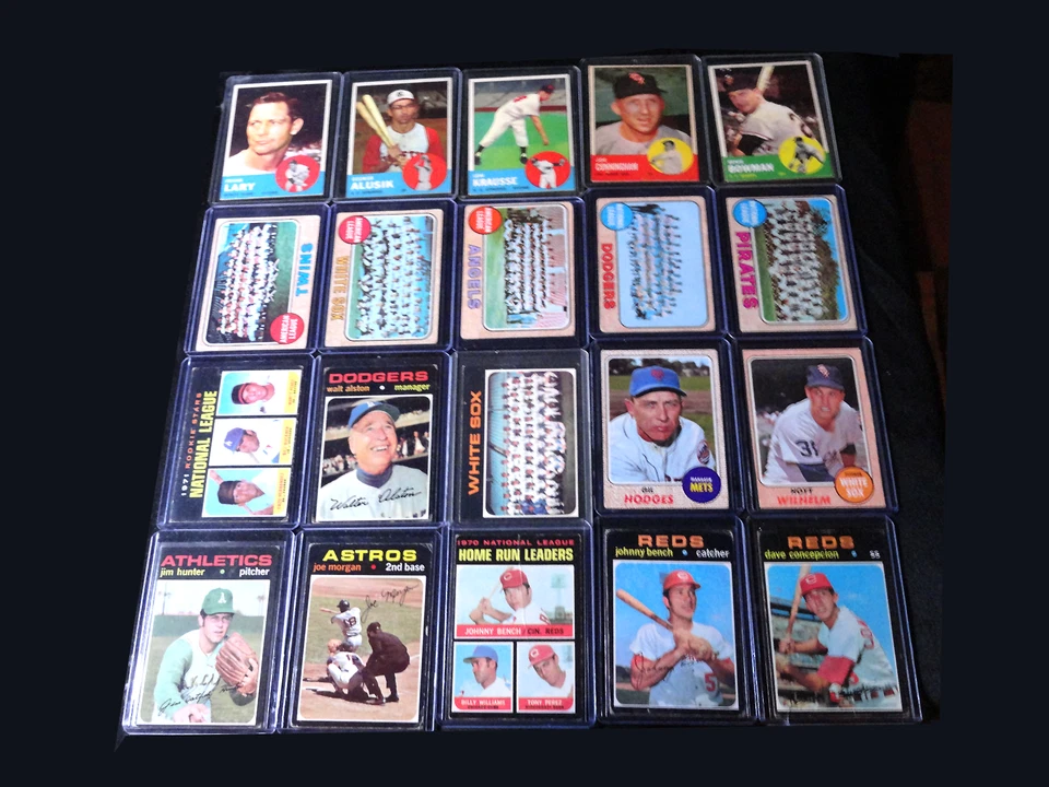 VINTAGE MLB BASEBALL COLLECTION LOT 1950s - 1970s - Image 3 of 4