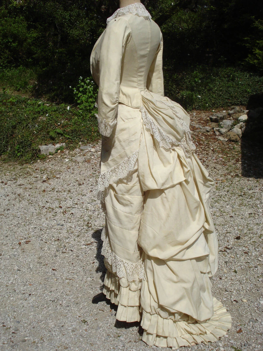 Robe a online tournure