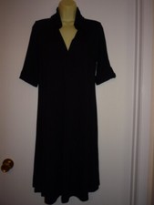 KAREN KANE KNIT LITTLE BLACK DRESS=SZ MED--3/4 SLEEVE-V-NECK HENLEY BUTTON
