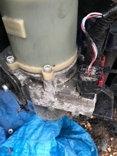 MAZDA 3  POWER STEERING PUMP from 2009 2.2 Diesel 