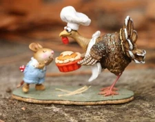 Wee Forest Folk Thanksgiving Figurine M-700 Bon Appetit Mon Ami!