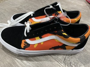 pop camo old skool vans orange