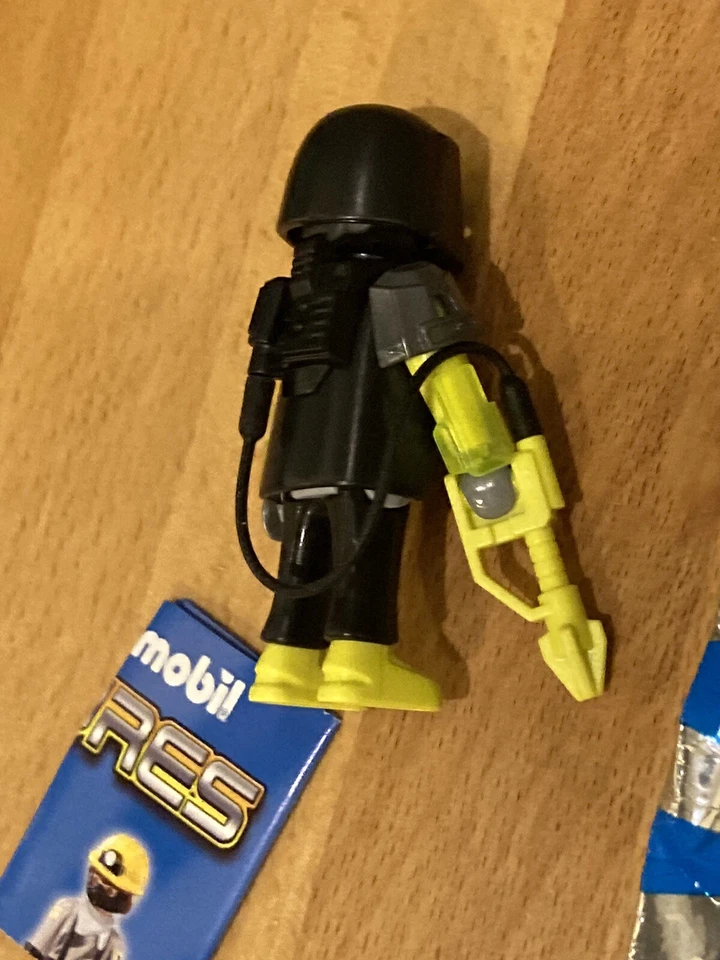 PLAYMOBIL 5460 serie 5 EXTRA TERRESTRE ALIEN NEUF Avec SACHET Dark Vador - Photo 3/4