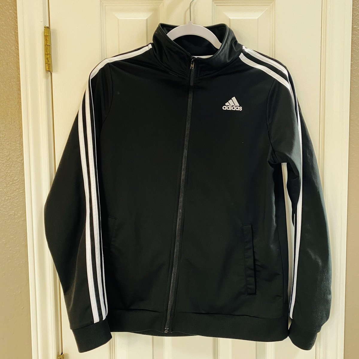 Adidas Boys Track Zip-Up Jacket 3 Stripe Size XL 18 - 20. Black 