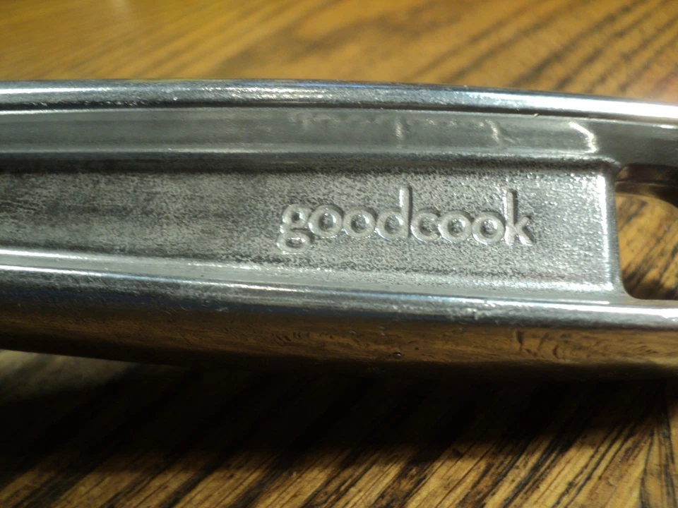 Vintage Goodcook Aluminum Meat Tenderizing Hammer Kitchen Tool  9-1/2" Long - Image 2 of 4