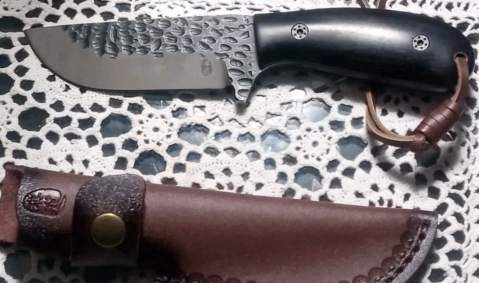 Hx Exterior Bushcrafter Hoja Fija Acero D2 57dureza. Magnífico cuchillo. A... Foto 4 de 4