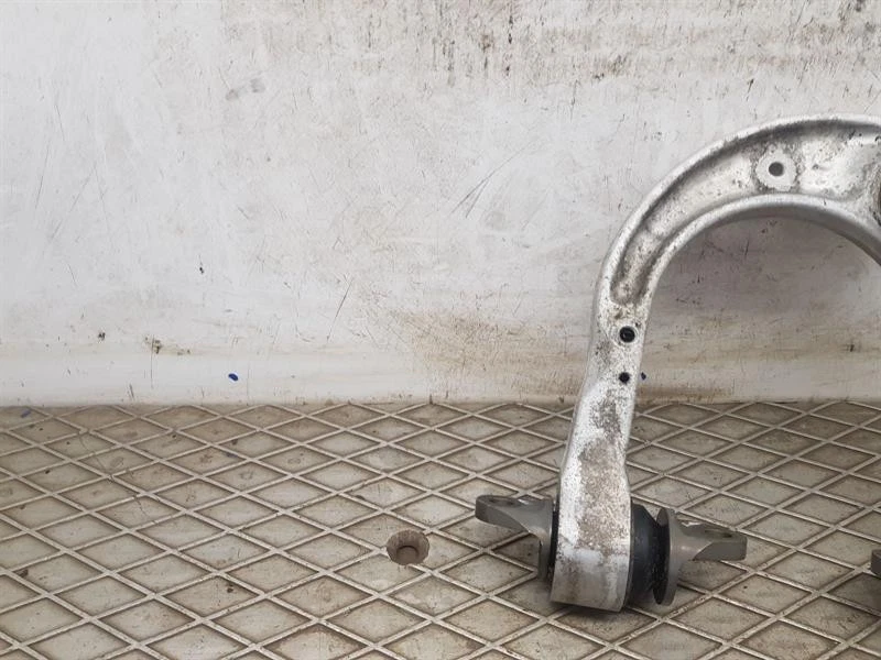 2017 MCLAREN 720S FRONT LEFT UPPER SUSPENSION ARM 4.0 PETROL M840T 14B0590CP - Image 2 of 4