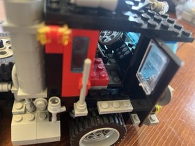 LEGO Model Team: Whirl and Wheel Super Truck (5590)