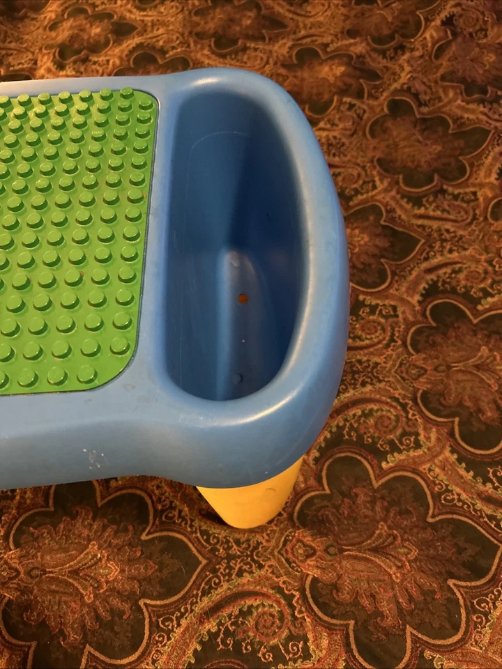 Mesa de construcción LEGO Duplo 1998 vintage escritorio para regazo con contenedores de almacenamiento laterales Foto 3 de 4