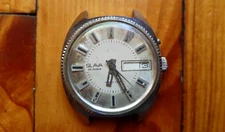 Old Soviet wristwatch Slava caliber 2428 USSR 26 jewels Day - Date.