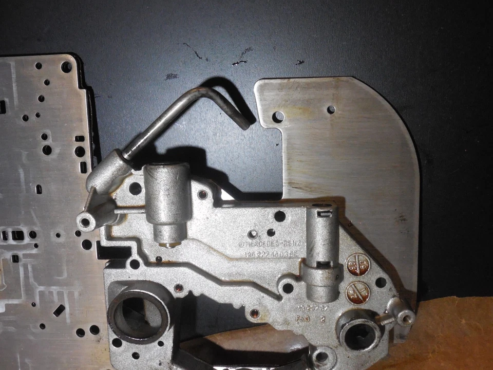 Caja de cambios de transmisión placa intermedia 1262771403 86-89 Mercedes Benz 560SL Foto 2 de 4