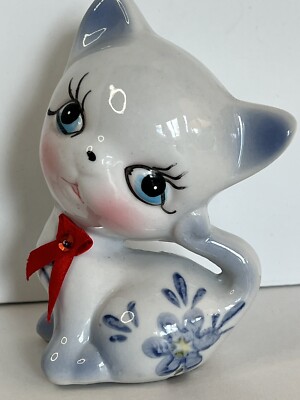 Vintage Big Eye Kitty Cat Kitsch 1950's Blue & White Ceramic Long