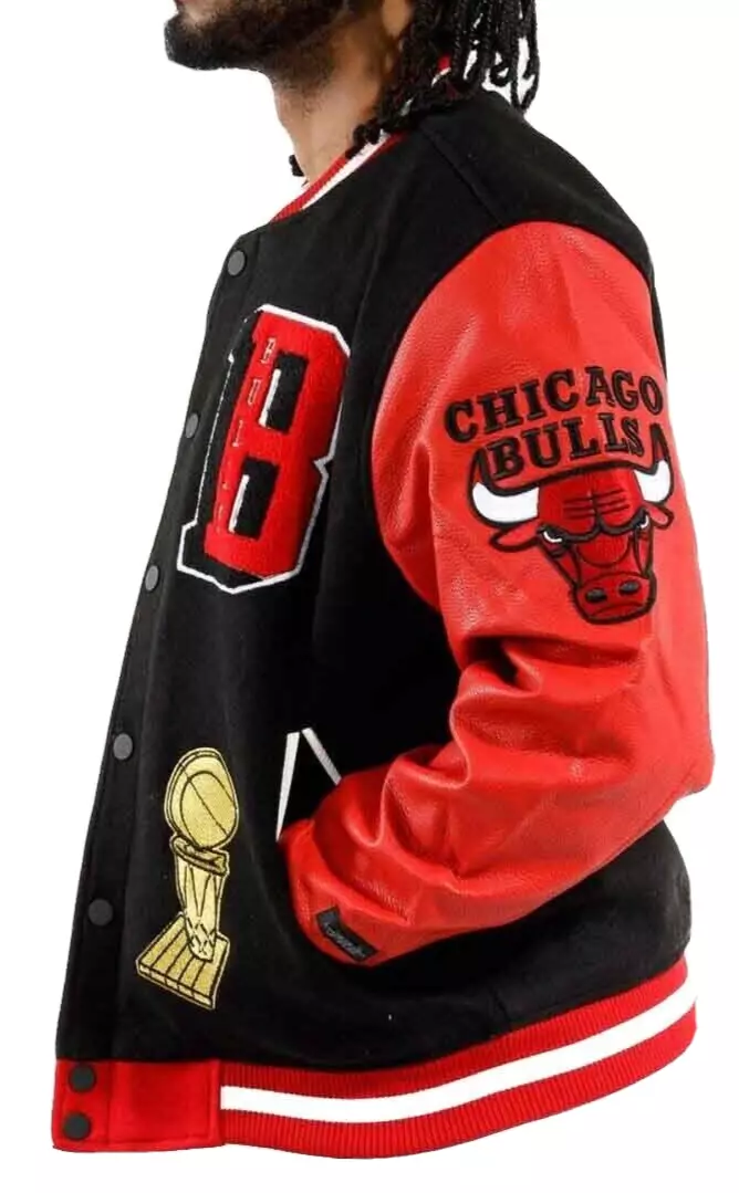 Chicago Bulls 90’s Varsity Jacket