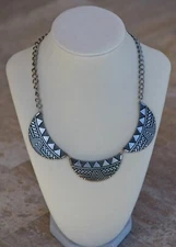 VINTAGE JEWELRY Necklace Crescent Moon  Southwestern