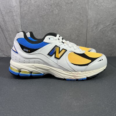 New Balance 2002R Vibrant Apricot Sz 8.5 Mens White Blue Shoes