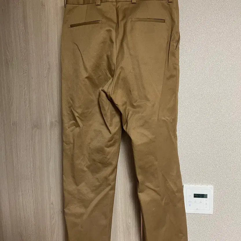 Balenciaga FW16 Beige Pants, Size 104cm, Excellent Condition