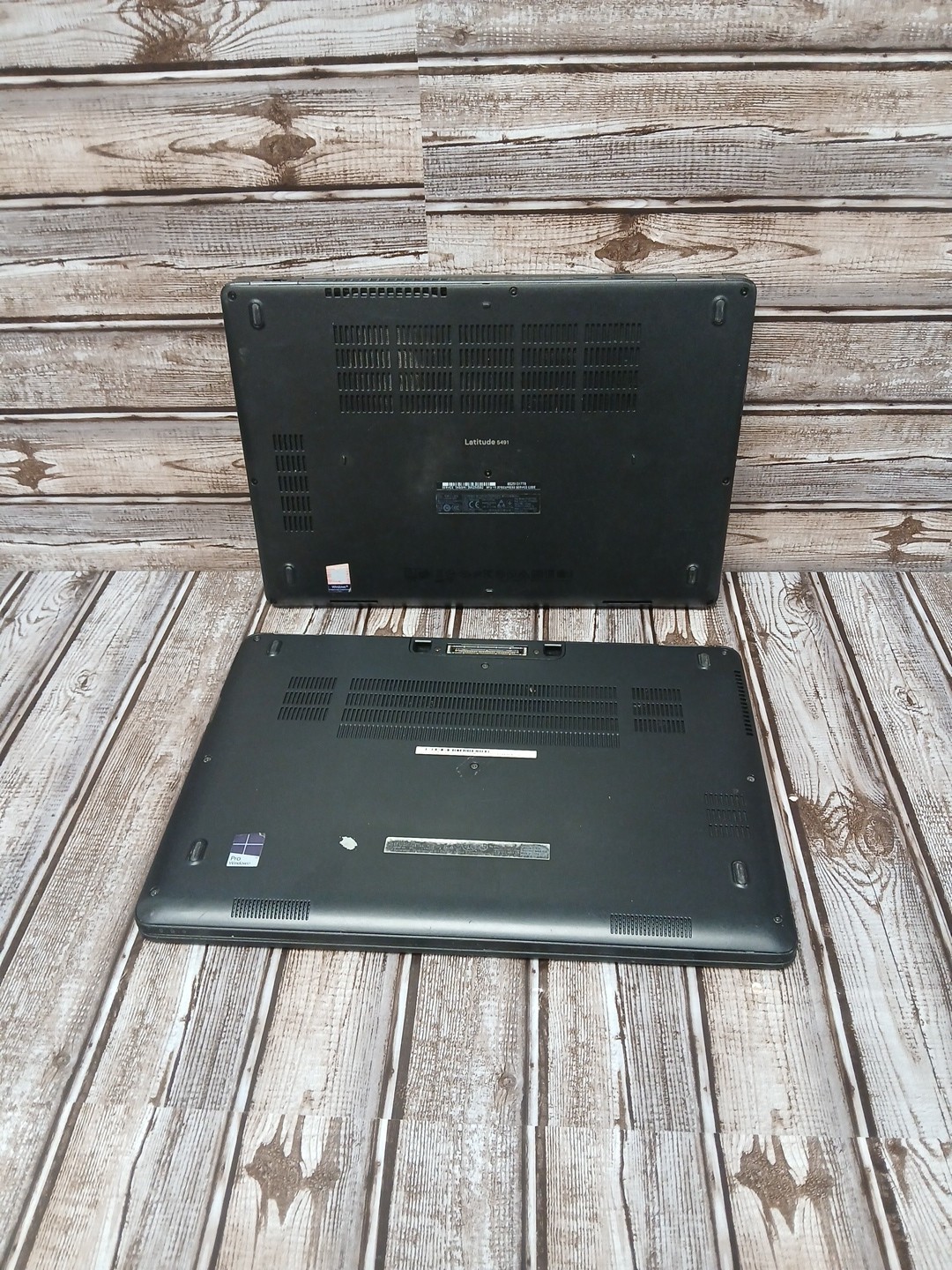 Dell Latitude 5491, 14-Inch Laptop, with Intel Core i7-8850H, 256 GB SSD (Solid State Drive), Windows 11 Pro