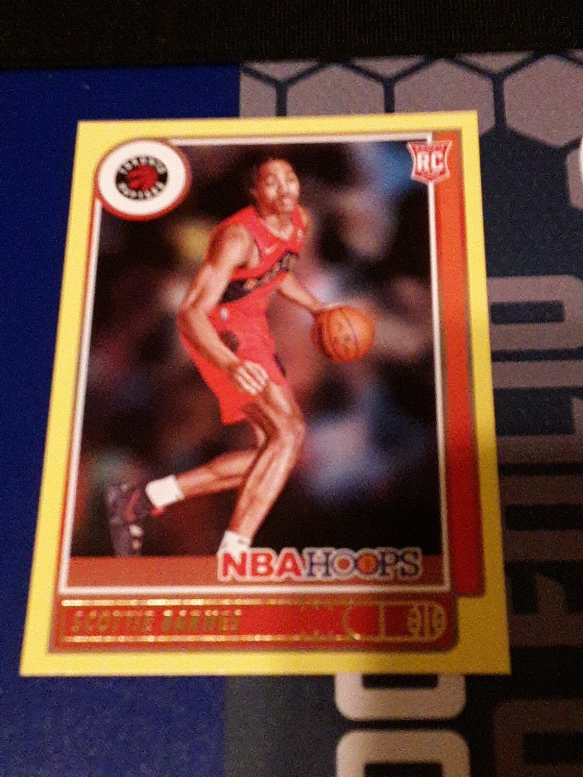 2021-22 Panini NBA Hoops Scottie Barnes YELLOW PARALLEL SP Rookie Raptors #227