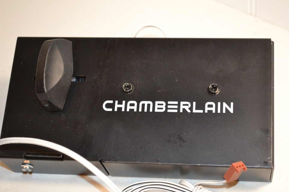 GENUINE CHAMBERLAIN MODEL 0019412000 AUTOMATIC GARAGE DOOR LOCK eBay