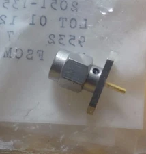 MA-COM 2051-1350-02 SMA Male Flange Connector