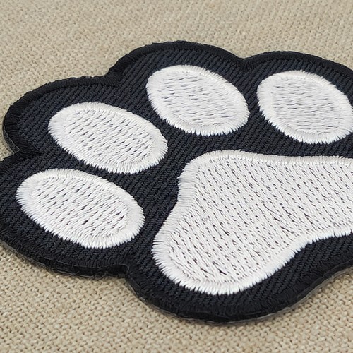 ao06★Pfote Hund Katze Aufnäher zum aufbügeln Bügelbild Tatze Patch 6,1 x 5,8 cm - Bild 5 von 8