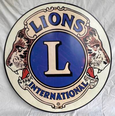 Vintage Large LIONS Club INTERNATIONAL Retired Road Street Metal