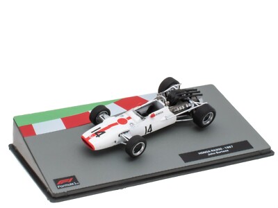 HONDA RA300 John Surtees 1967 - 1:43 F1 MINIATUR MODELLAUTO FD047