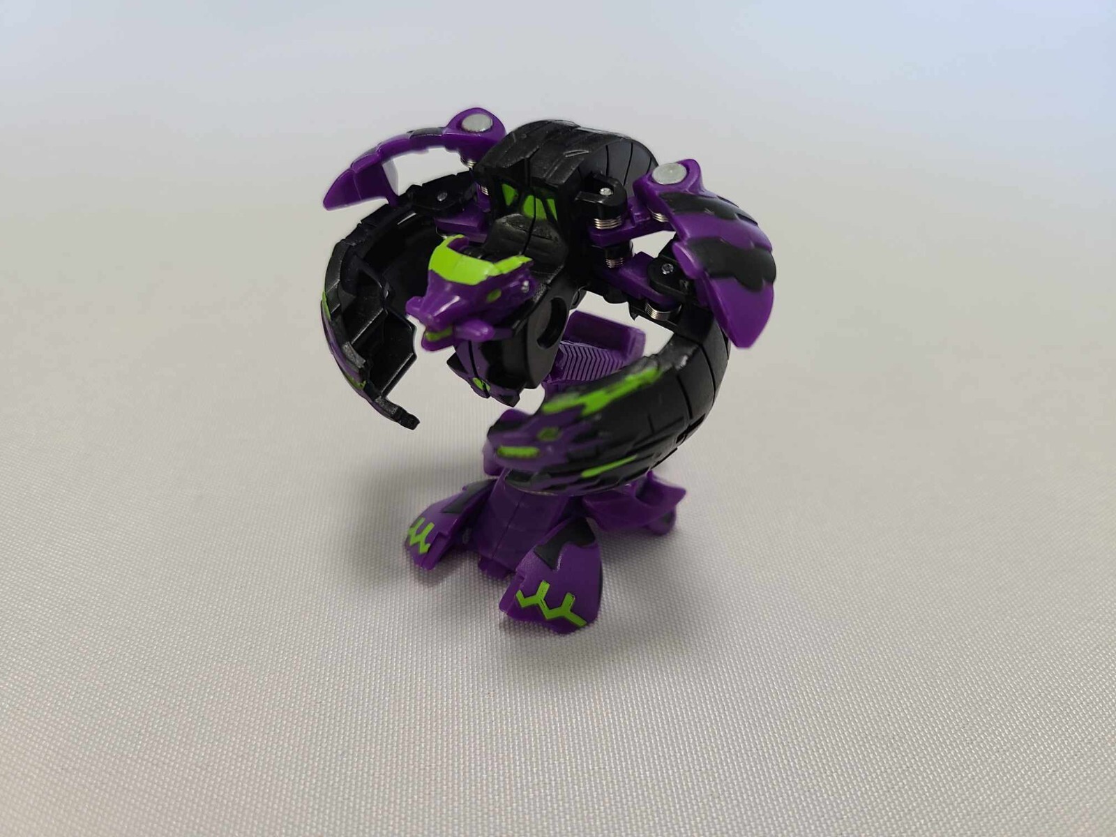 Bakugan Battle Brawlers Battle Planet DARKUS HYDRANOID B500 Black - Main Image