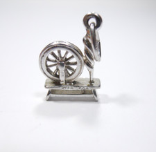 VINTAGE SPINNING WHEEL INSTRUMENT PENDANT CHARM 925 STERLING SILVER  .