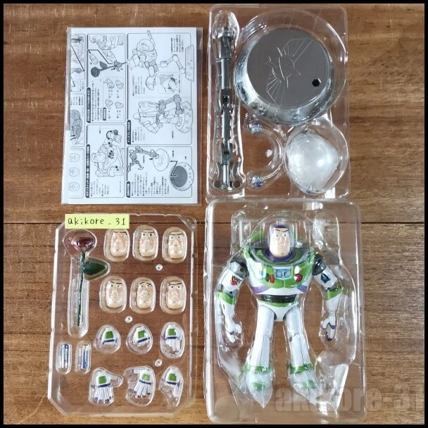 Chogokin Buzz Lightyear Estatua Toy Story Disney Pixar Bandai Figura Foto 2 de 3