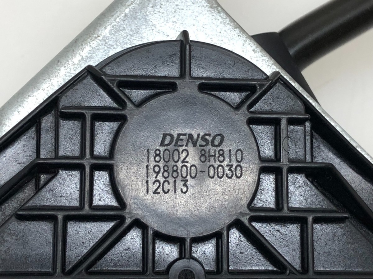 Nissan X-Trail T30 2.2 84kw Accelerator Pedal 18002 8h810