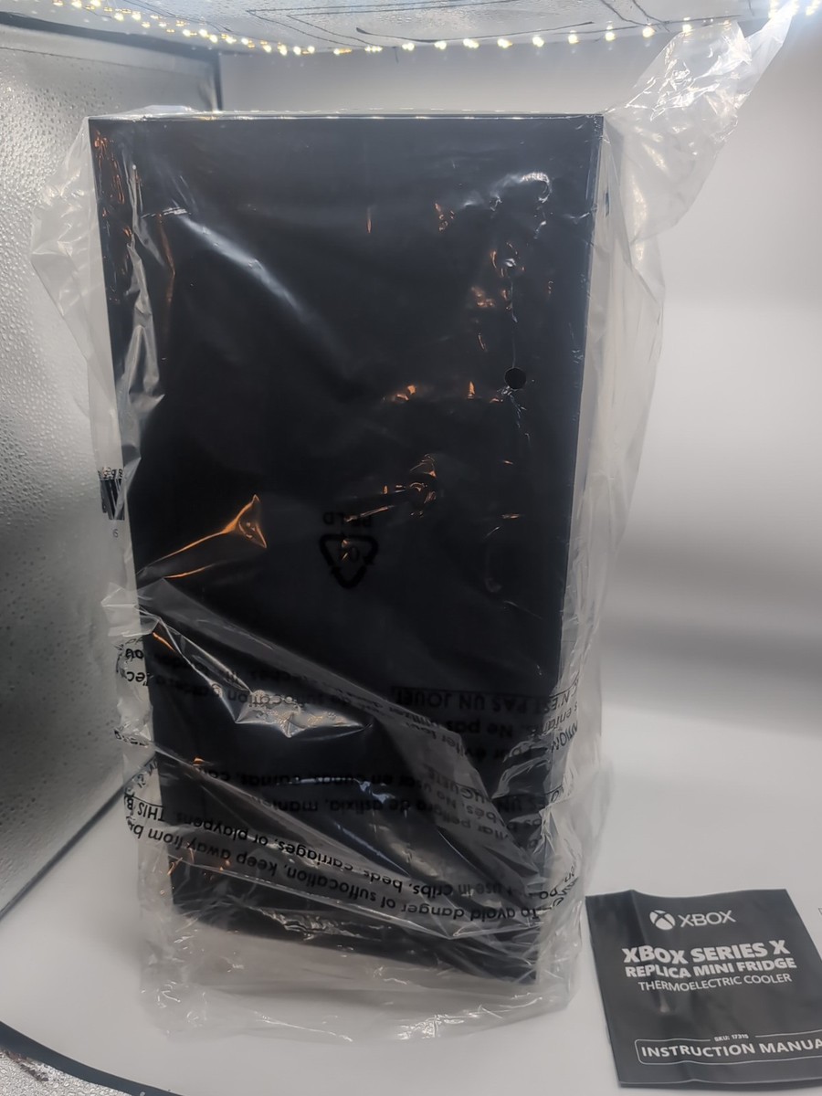 Ukonic Xbox Series X Replica Mini Fridge for sale online | eBay