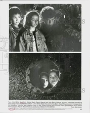 1995 Press Photo "Magic in the Water" Movie Scenes - srp25409