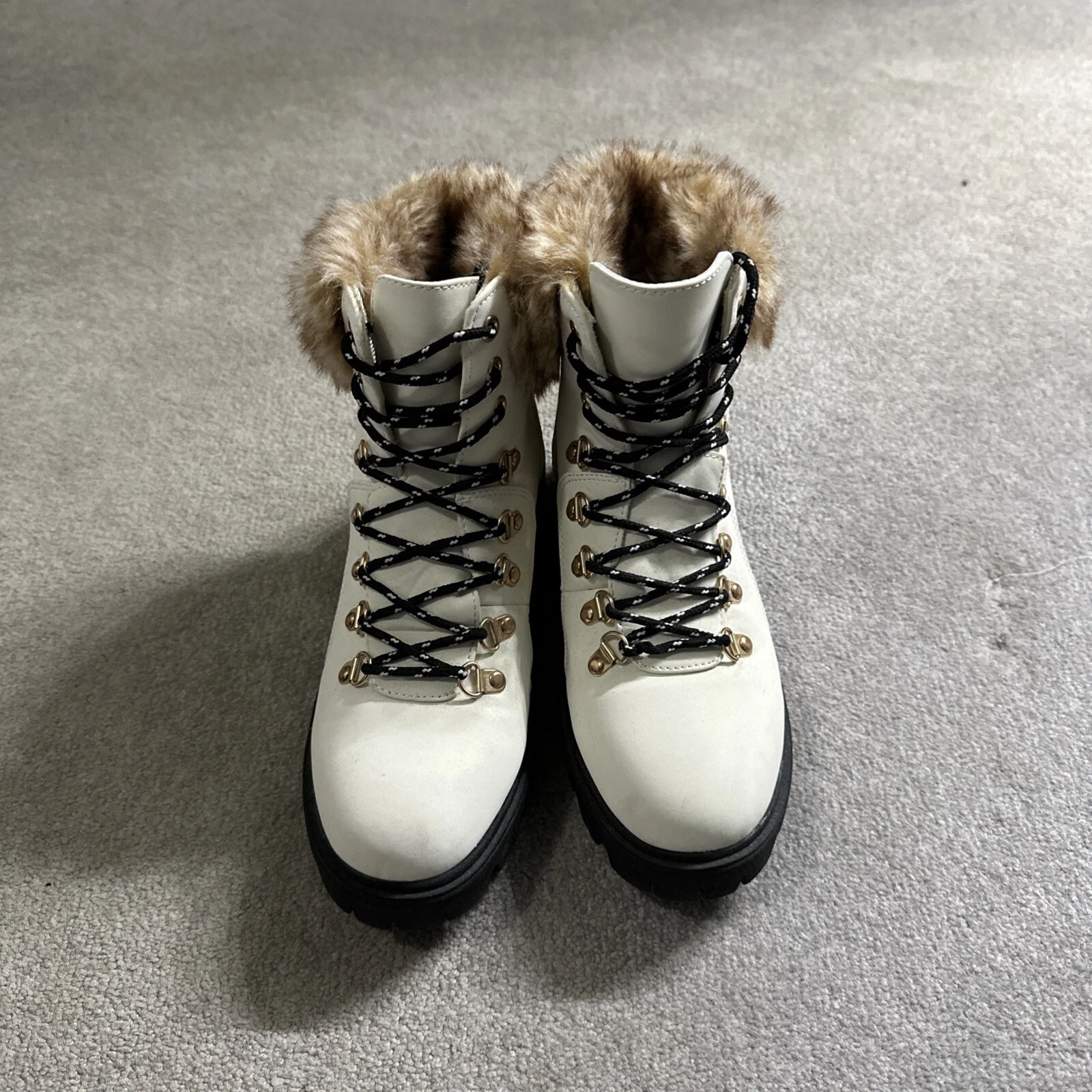 Snow Boots