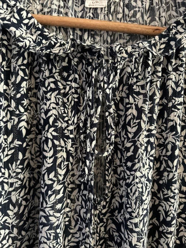 Ladies Ceres Life Floral Ruffle Neck Blouse Top - Size L-XL 16 18 - Picture 4 of 7