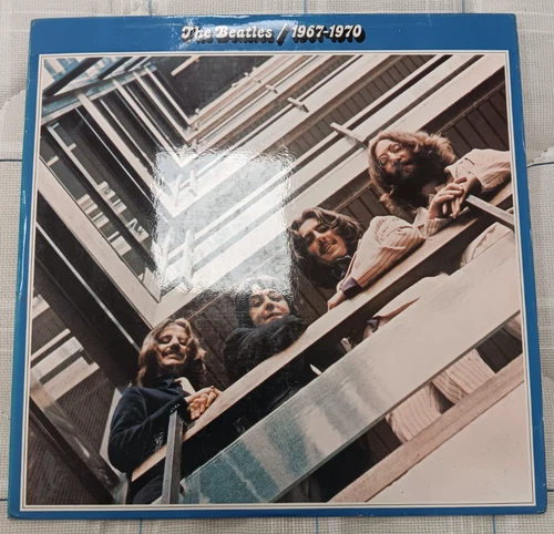 The Beatles 1967-1970 12" Stereo Vinyl Dual LP - PCS 7181 / 7182 (Used)