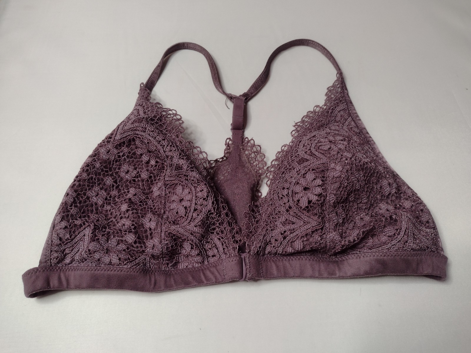 Victoria Secret Body By Victoria Bralette Bra Large Purple Wireless Wire Free D