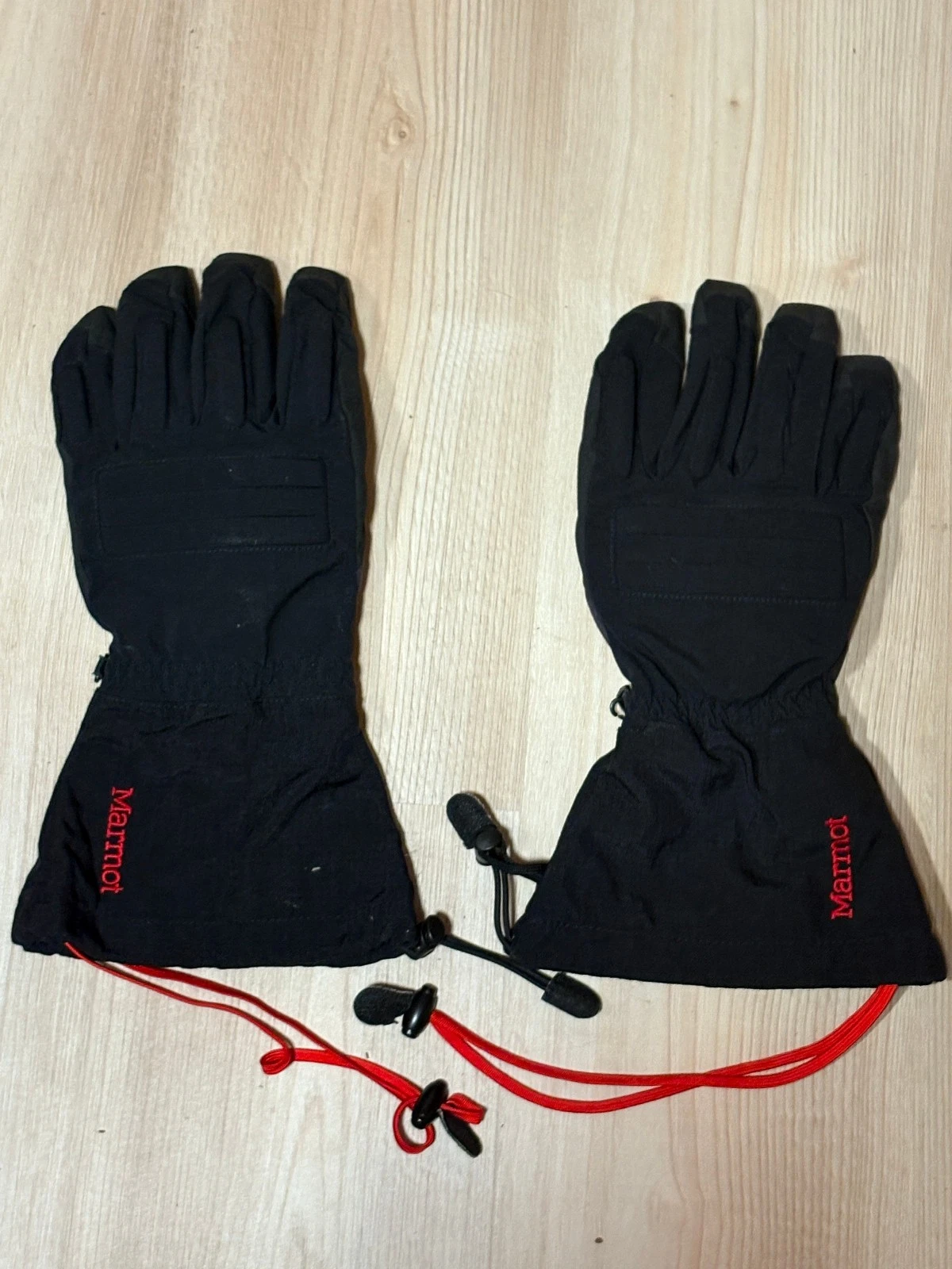 Marmot Gauntlet Gloves
Opens in a new window or tab