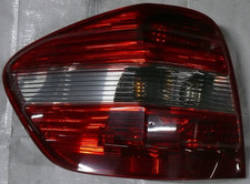 Halogen Rücklicht Rückleuchte links Mercedes ML W164 164 bis 08/2008