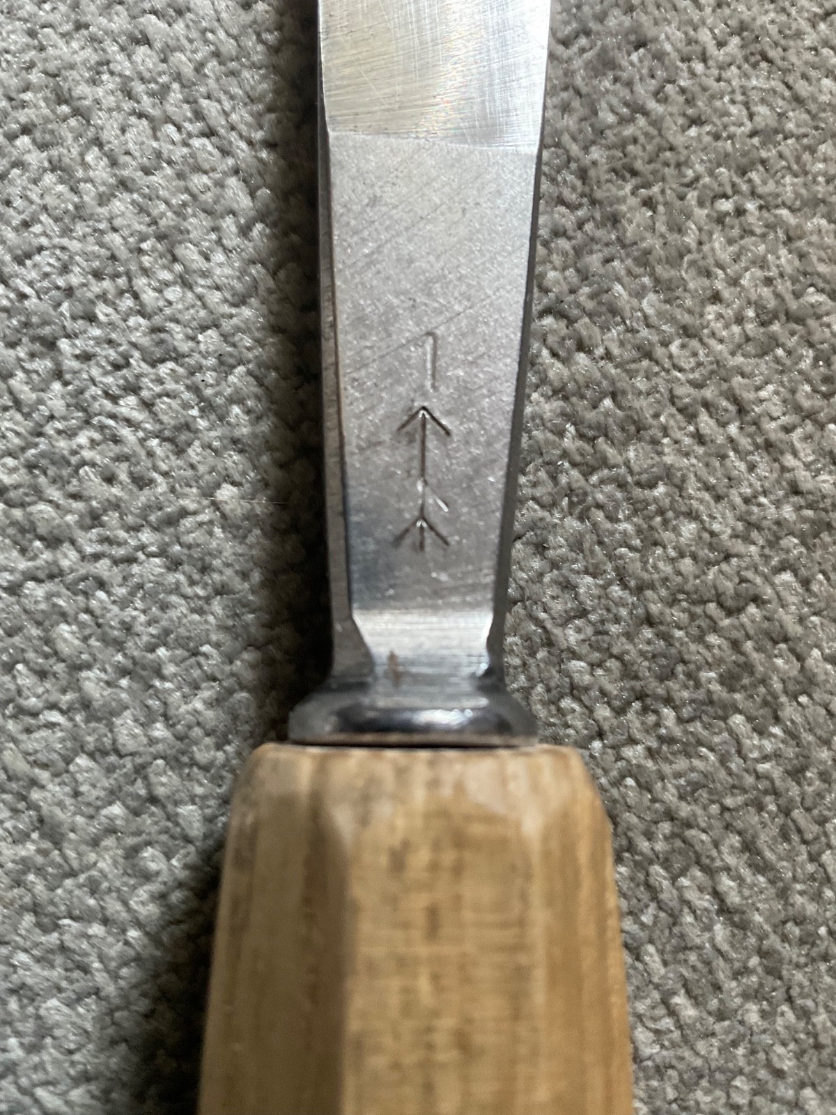 PFEIL "Swiss Made" 1/18e 18mm # 1 Sweep Straight Chisel - See Pics