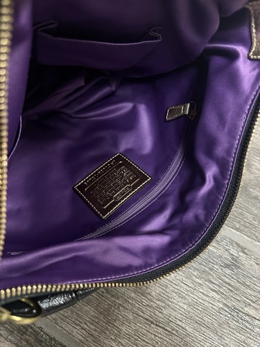 COACH Black and Gold Leather Shoulder Bag With Tag C1069-15289 - Foto 5 di 5