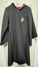 The Wizarding World Of Harry Potter Universal Studios Gryffindor Robe Size XXS