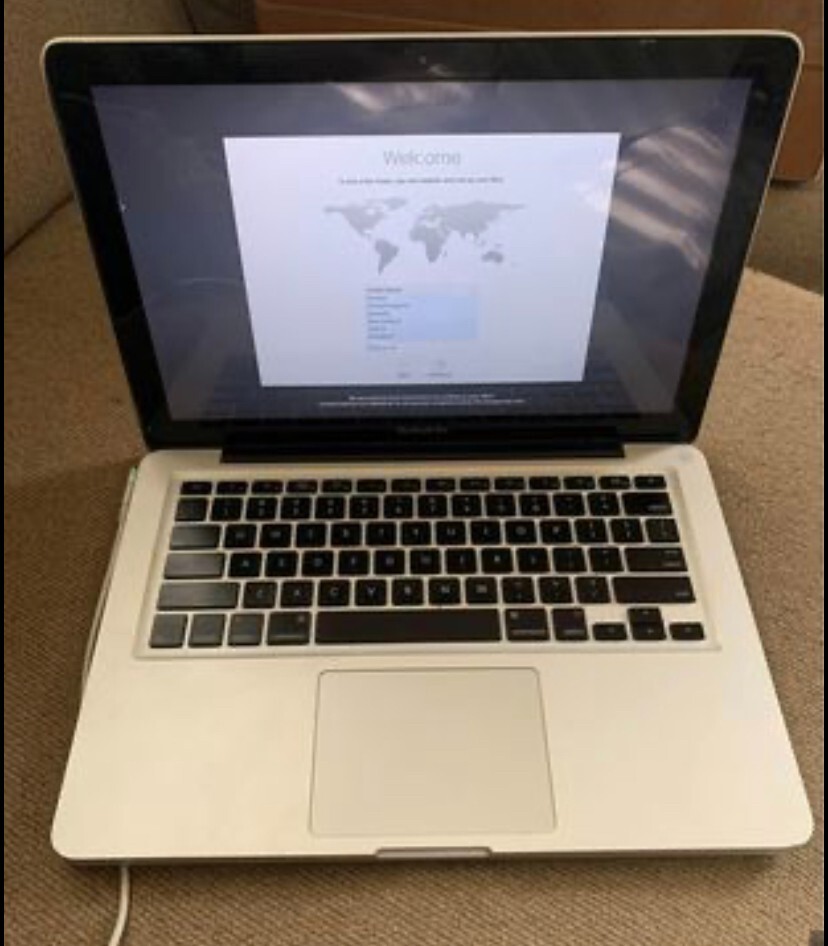 Macbook Pro Mid 2009 13inch | eBay