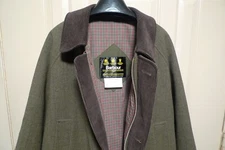 BARBOUR- A1150 DERBY TWEED COAT - 100% WOOL -MADE @ UK -44 - RARE