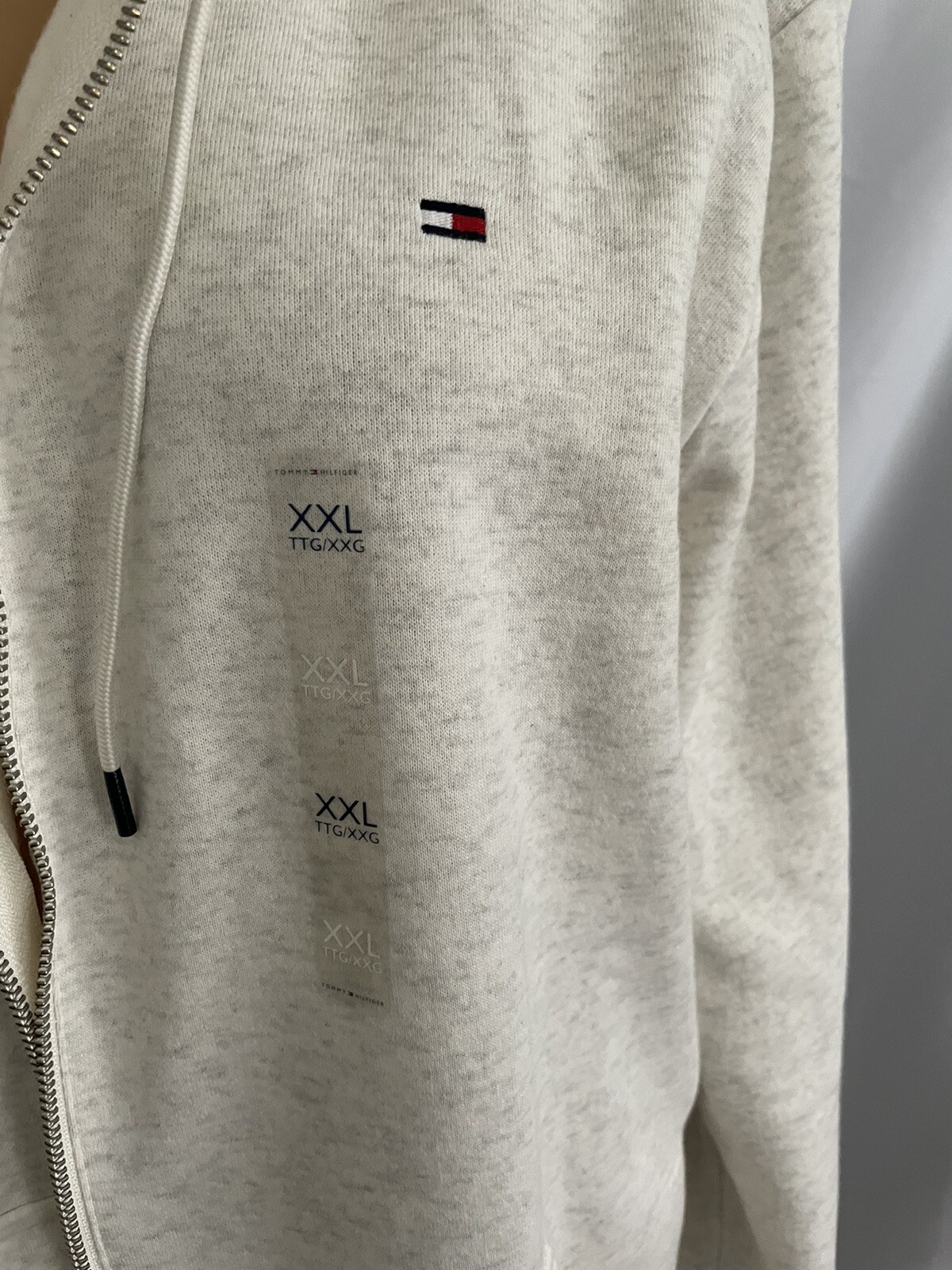 Tommy Hilfiger Women's Essential Logo Sleeve Hoodie - Soft Fleece image 4