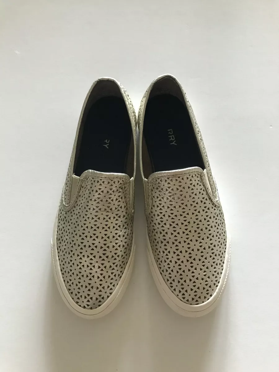 Sperry seaside perfs cheap