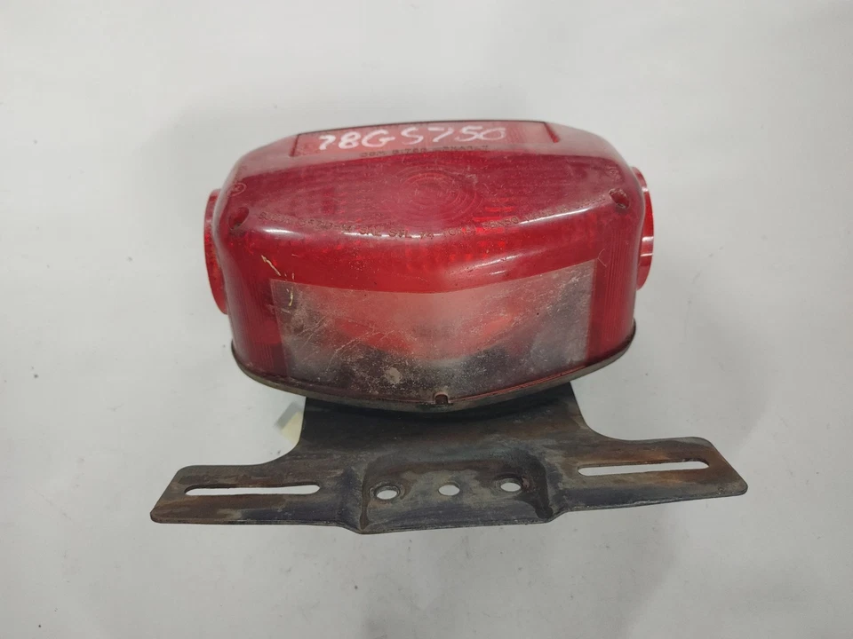 Combo de luz trasera y soporte para Suzuki GS750 1978 (#1) 35710-45011 Foto 4 de 4