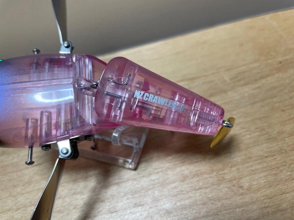 Señuelo de pesca deps NZ CRAWLER Jr #11 escala rosa superficie superior sobre orugas cebo Foto 3 de 4